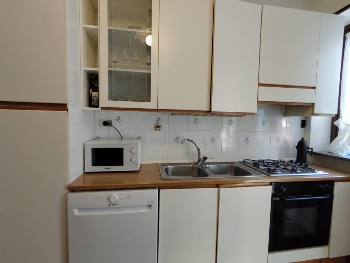 Casa Clivia - 3 Bedroom Apartment With Lake View Stresa Exterior foto